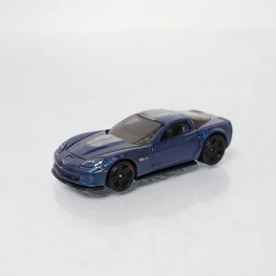 Leksaksbil (12 Corvette Z06) från Hot Wheels