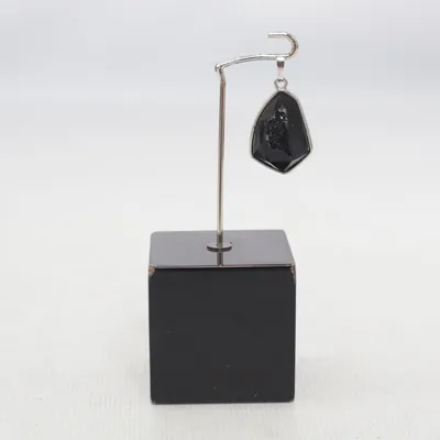 Pendant (Black) Unknown metal