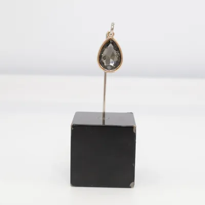 Hänge (Grå, Guldfärgad) Okänd metall