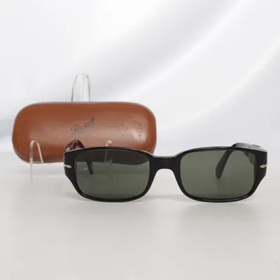 Lunettes de soleil (Noir) de Persol