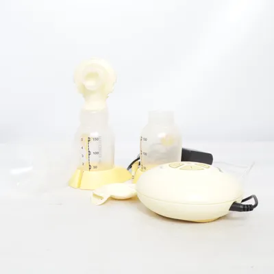 Breast pump (Yellow) from Medela