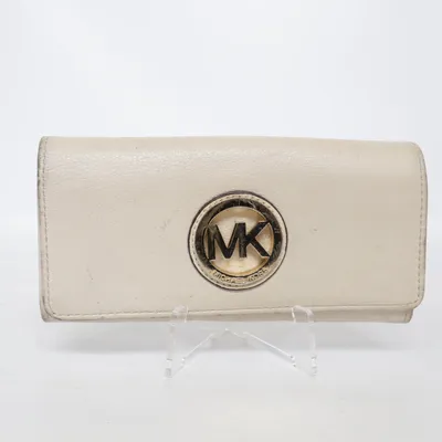 Wallet (Fulton Carryal) from Michael Kors