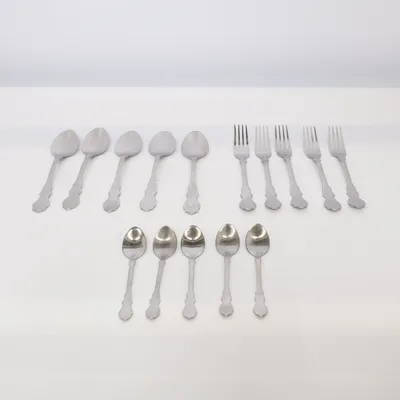 Bestick (Silverfärgad) från IKEA