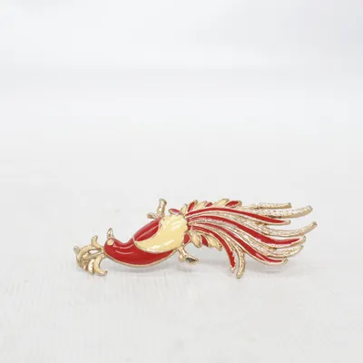 Brooch (Red, Gold, Beige) Unknown metal