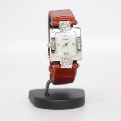 Armbandsur (Röd) från Quartz  
