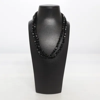 Halsband (Svart) Okänd metall
