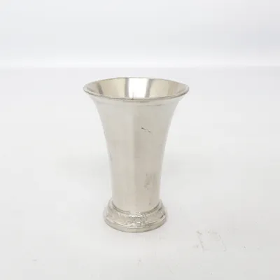 Dricksglas (Silverfärgad) från Svenskt Tenn