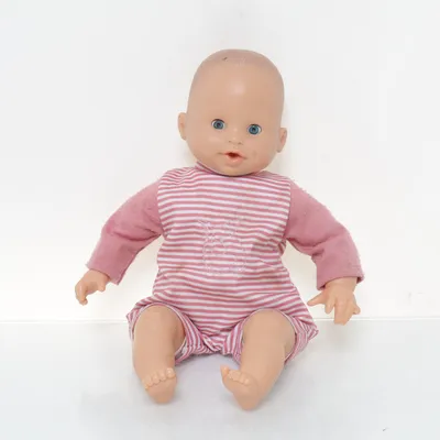 Docka (Beige) från Alice