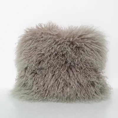 Cushion (Beige, Gray) from Skinnwille