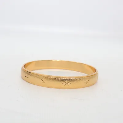 Armbånd (Guld) fra Monet Ukendt metal