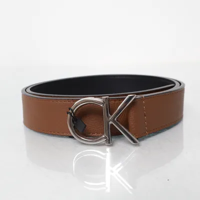 Bälte (Brun) från Calvin Klein Skinnimitation