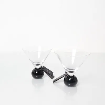 Cocktail glass (Transparent, Black) from Kitchen Stories by ON