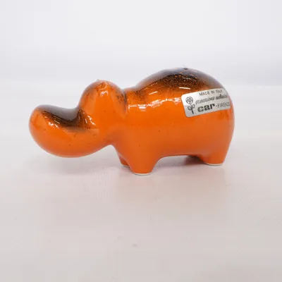 Beeldje (Zwart, Oranje) van Carlo Firenze