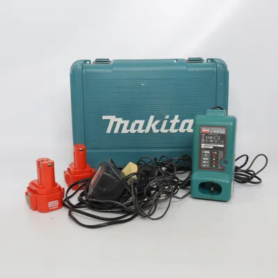 Batteriladdare från Makita