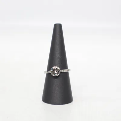 Ring (Silverfärgad) från Edblad Okänd metall