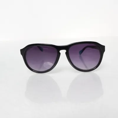 Sunglasses (Black) from Triwa