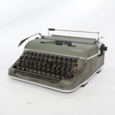 Typemachine (Groen) van Olympia