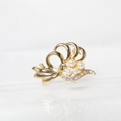 Broche (Goud, Wit) Onbekend materiaal