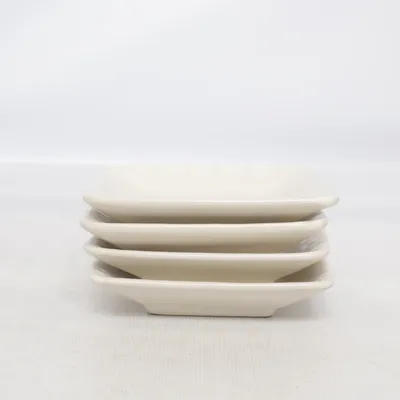 Plate (White) from Broste Copenhagen