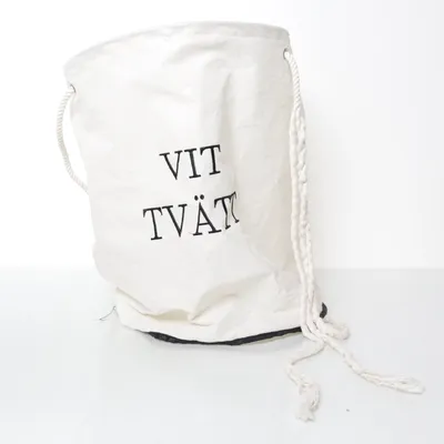 Laundry basket (White)