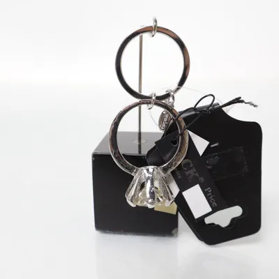 Berlock (Silverfärgad) från OCK Okänd metall