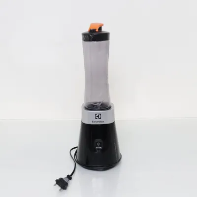 Mixer (Svart) från Electrolux