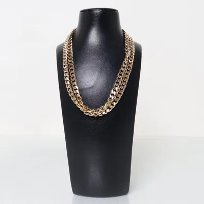 Halsband (Guldfärgad) Okänd metall
