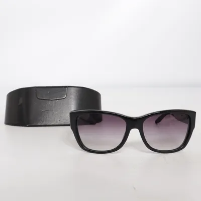 Lunettes de soleil (Noir) de Barton Perreira