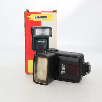 Flash pour appareil photo (Dg-340Dz) de Soligor