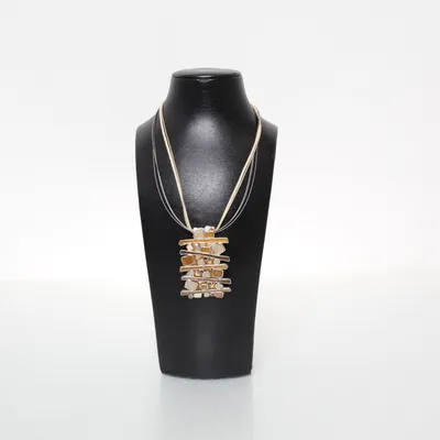 Halsband (Brun, Silverfärgad) från Ikita Okänd metall