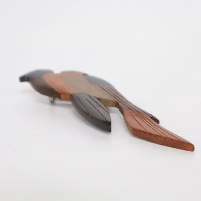 Broche (Marron, Noir, Multicolore) Métal inconnu