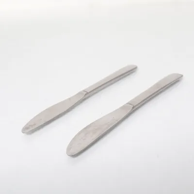 Kniv (Silverfärgad) från Gense