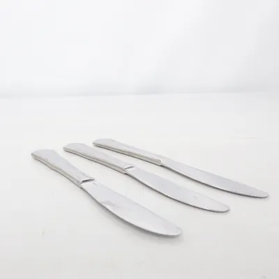 Kniv (Silverfärgad) från Dorre