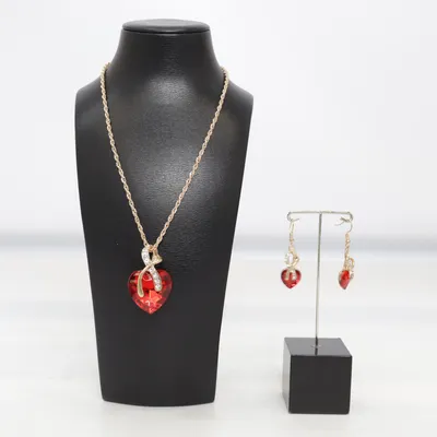 Sieradenset (Rood, Goud) van Fashion Jewelry Onbekend materiaal