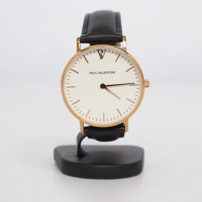 Montre (Noir, Blanc, Or) de Paul Valentine