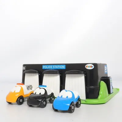 Toy (Black, Green) from Dantoy