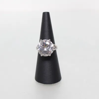 Ring (Silverfärgad) från Snö of Sweden Okänd metall