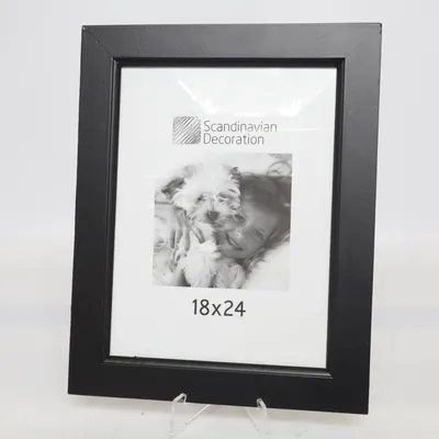 Ram (Svart) från Scandinavian Edition