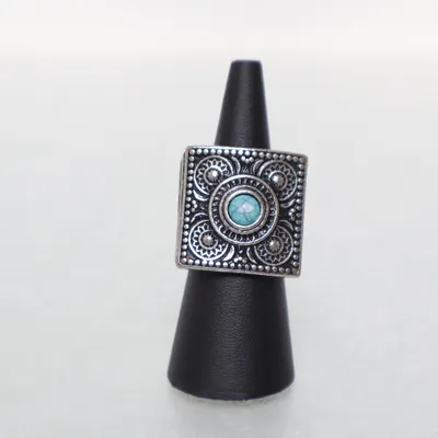 Ring (Silverfärgad, Turkos) Okänd metall