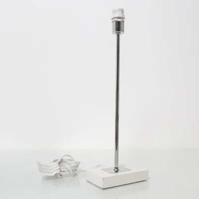 Lampfot (Vit, Silverfärgad)