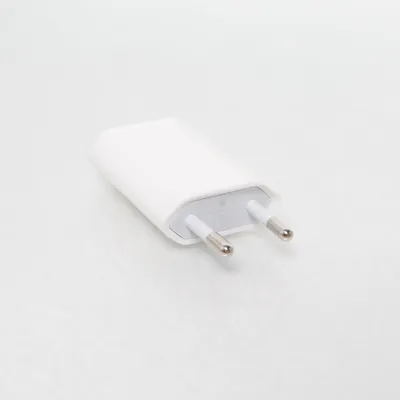 Adapter (A1400) från Apple