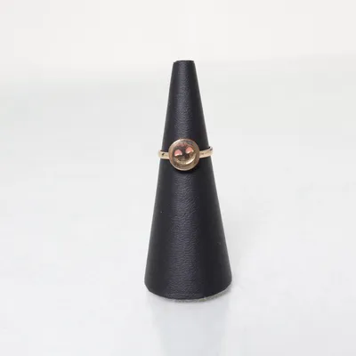 Ring (Goud, Oranje) Onbekend materiaal