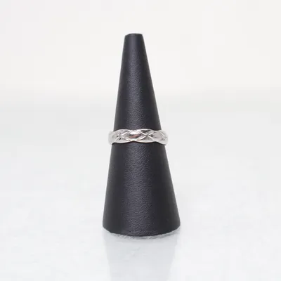 Ring (Silverfärgad) Okänd metall
