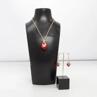 Sieradenset (Rood, Goud) van Fashion Jewelry Onbekend materiaal