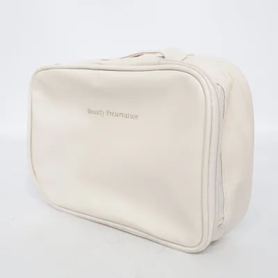Sminkväska (Beige) från Beauty