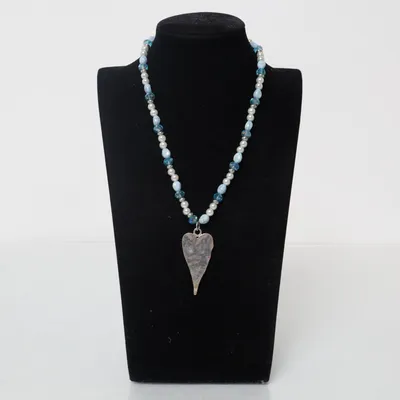 Necklace (Blue, Silver, White) Unknown metal