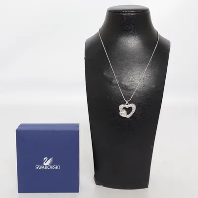 Necklace (Silver) from Swarovski Unknown metal