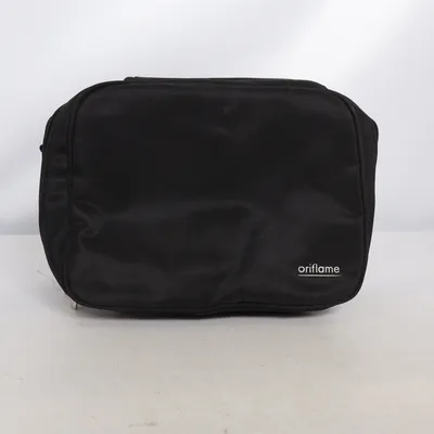 Trousse de toilette (Noir) de Oriflame