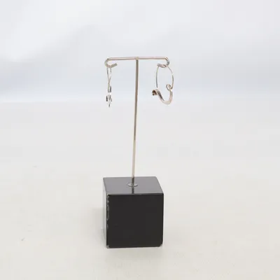 Boucles d'oreilles (Argent) Métal inconnu