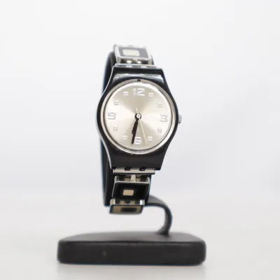 Armbåndsur (Sort, Sølv) fra Swatch